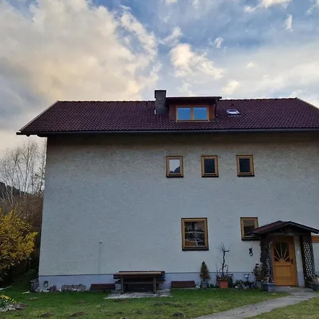 Appartement Angerpartments-sonnige Grosse Mit Balkon Und Kostenlosen Parkplatz