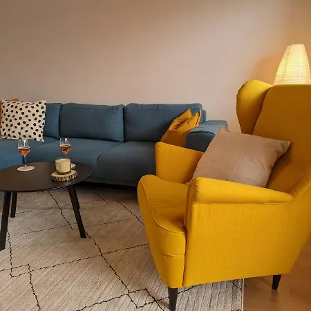 Appartement Angerpartments-sonnige Grosse Mit Balkon Und Kostenlosen Parkplatz *