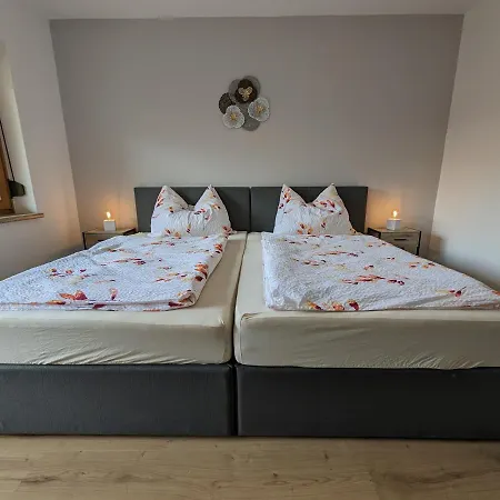 Angerpartments-sonnige Grosse Mit Balkon Und Kostenlosen Parkplatz * Döbriach