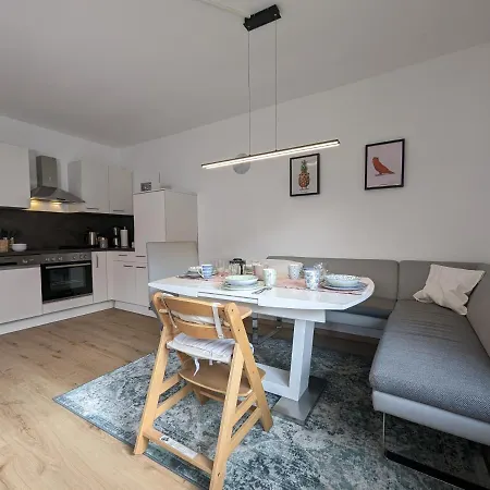 Appartement Angerpartments-sonnige Grosse Mit Balkon Und Kostenlosen Parkplatz Döbriach