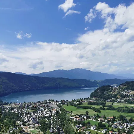 Angerpartments-sonnige Grosse Mit Balkon Und Kostenlosen Parkplatz Döbriach