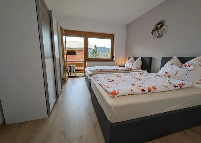 Angerpartments-sonnige Grosse Mit Balkon Und Kostenlosen Parkplatz * Döbriach