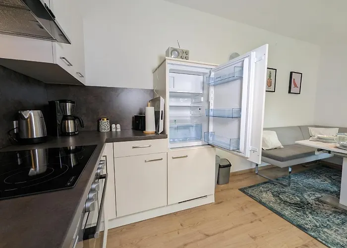 Apartmán Angerpartments-sonnige Grosse Mit Balkon Und Kostenlosen Parkplatz Döbriach