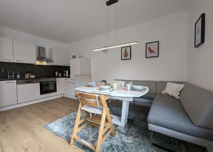 Apartmán Angerpartments-sonnige Grosse Mit Balkon Und Kostenlosen Parkplatz Döbriach