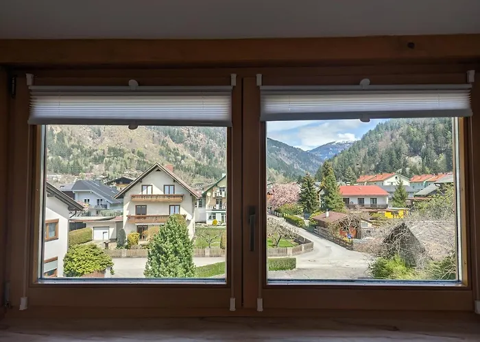 Angerpartments-sonnige Grosse Mit Balkon Und Kostenlosen Parkplatz Döbriach