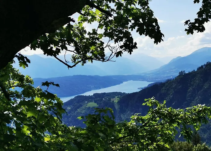 Angerpartments-sonnige Grosse Mit Balkon Und Kostenlosen Parkplatz *